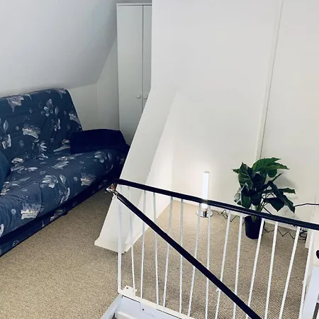 Kapitaens Hus - Traditionelles Reethaus Strandnah, Sauna, Grosser Garten, Pkw-stellplaetze